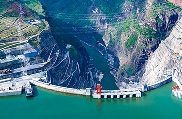 白鶴灘水電站全機組開始投產發(fā)電